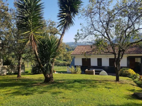 EL VALLE. Casa independiente con jardín privado